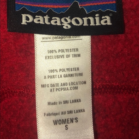 Women’s Red Patagonia Vest - Picture 5 of 5